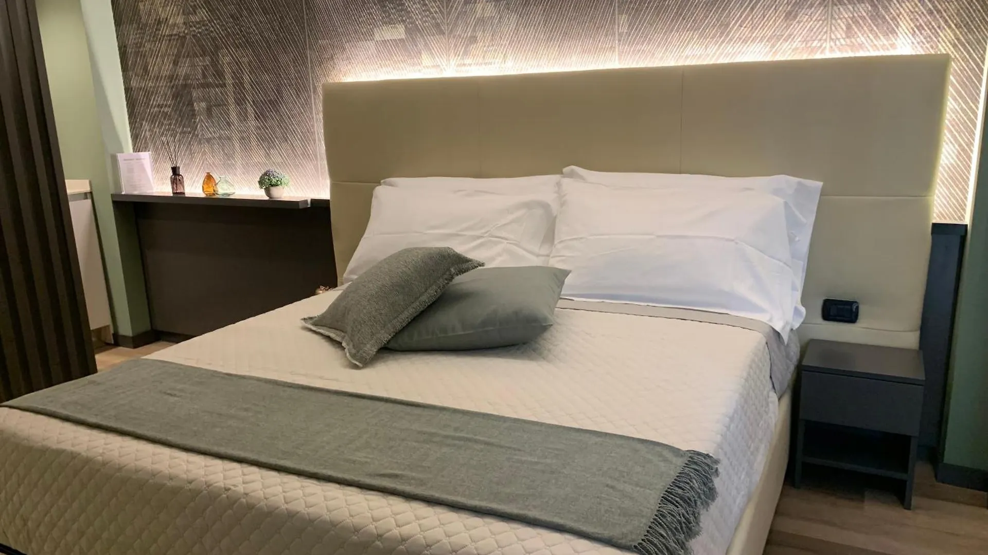 Casa Vacanze Clorofilla Bergamo 0*,