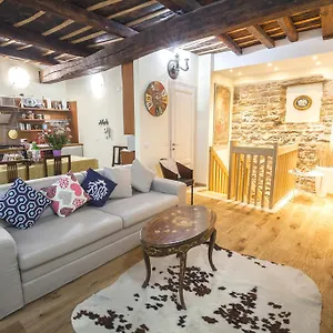 Porta Dipinta House Alta Appartement