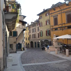 Casa Vacanza Fontana Del Delfino Apartment